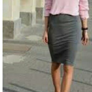 Vince Camuto, knee length skirt